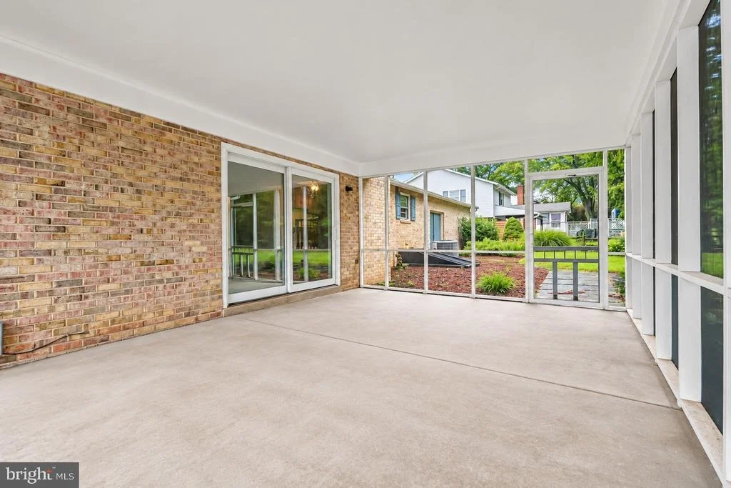 Photo of 6903 GREENVALE COURT