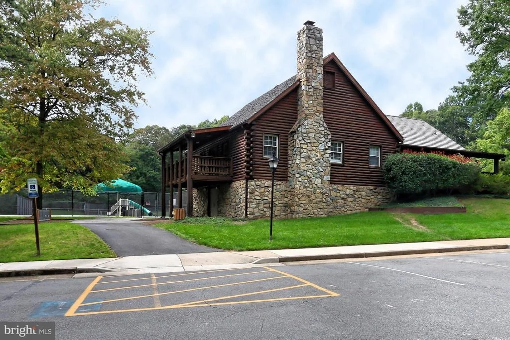 Photo of 5938 OAK LEATHER DRIVE