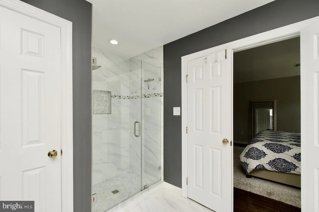 Photo of 5495 ASHLEIGH ROAD
