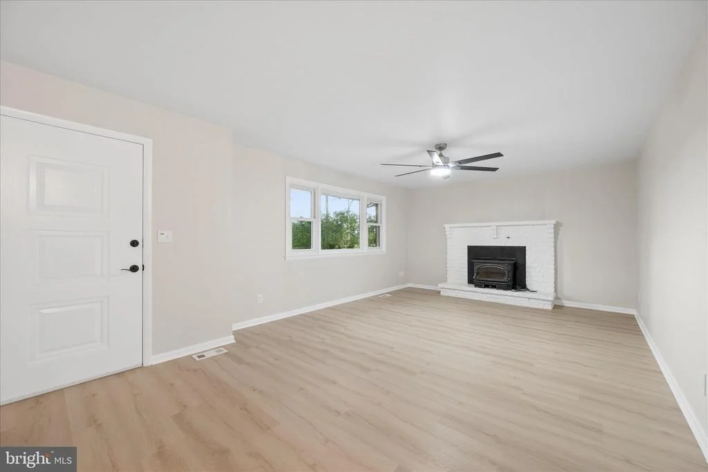 Photo of 7052 LINGANORE ROAD