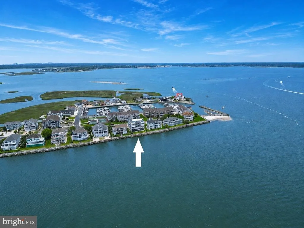 Photo of 35 INLET VIEW COURT