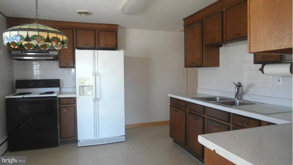 Photo of 304 SOUDER ROAD