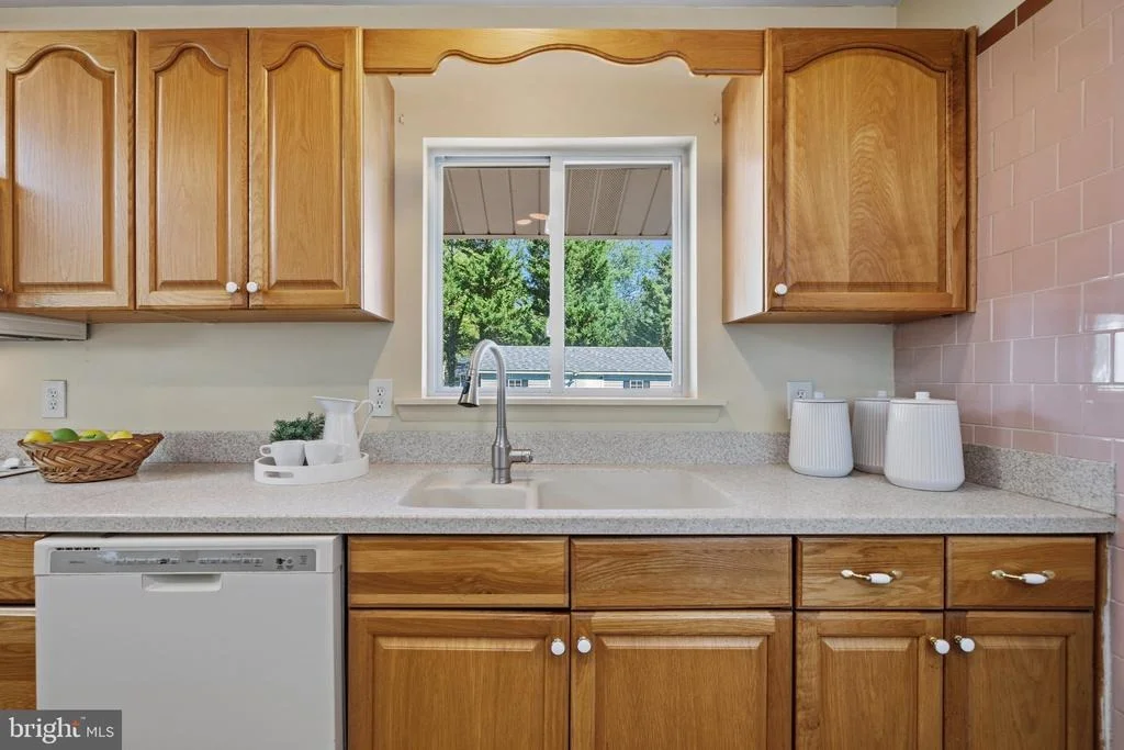 Photo of 796 EVERGREEN ROAD