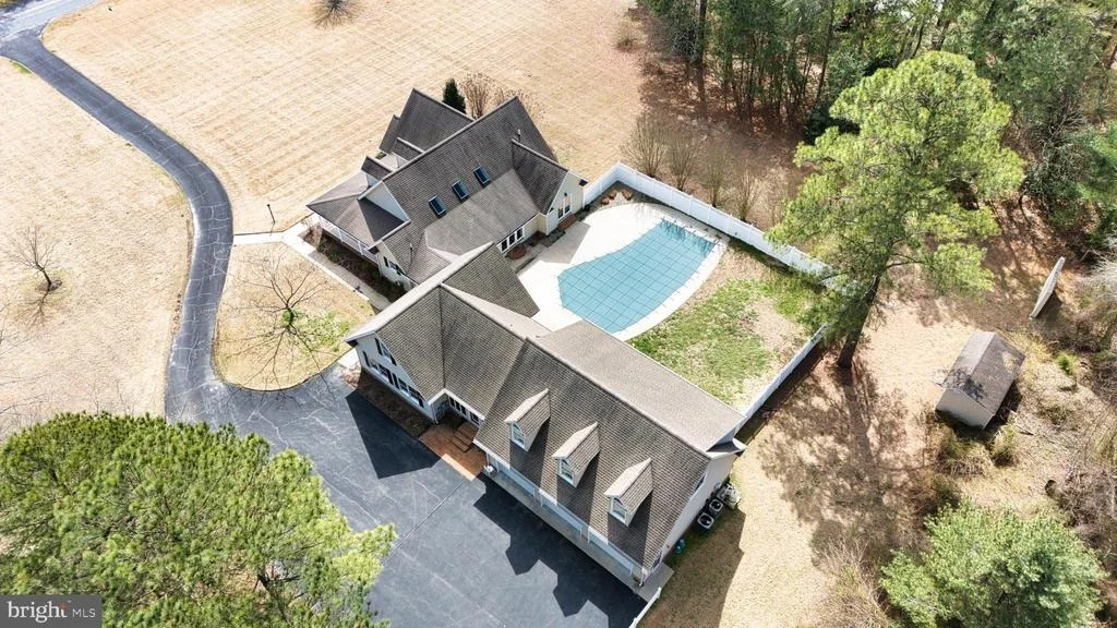 Photo of 24764 PEALIQUOR ROAD