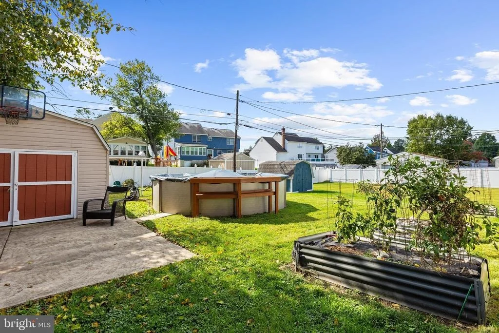 Photo of 545 FOREST VIEW ROAD