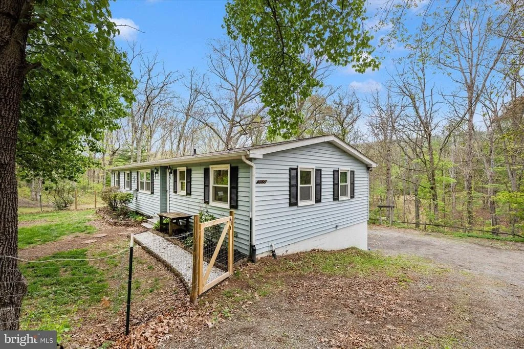 Photo of 360 BERNICE DRIVE