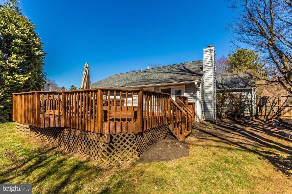 Photo of 18334 DUTCHESS DRIVE