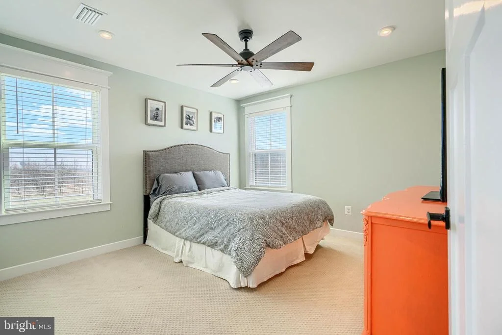 Photo of 2553 HANOVER PIKE