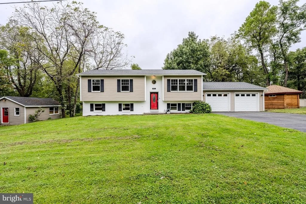 Photo of 857 BIFROST WAY