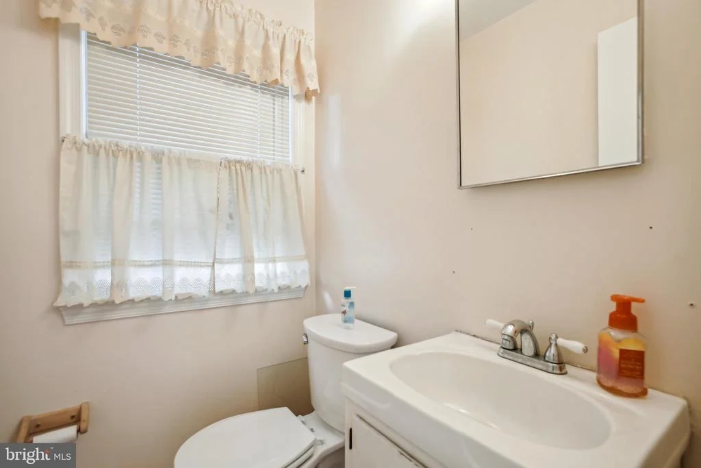 Photo of 1114 CROTON DRIVE