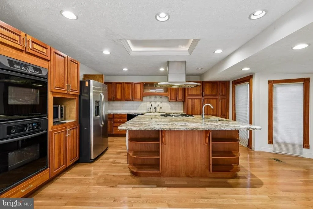 Photo of 7933 STEVENSON ROAD