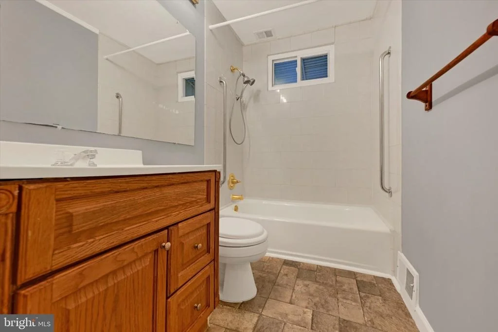 Photo of 3458 LOGANVIEW DRIVE