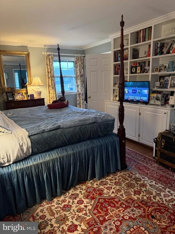 Photo of 6110 HARMON PLACE
