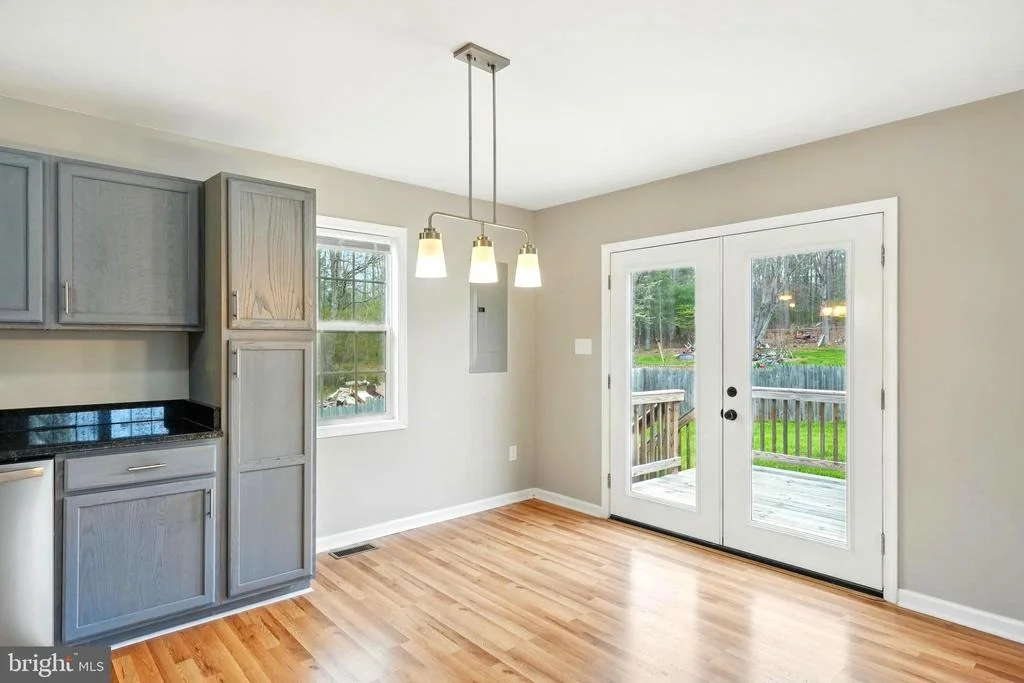 Photo of 845 SEVILLE