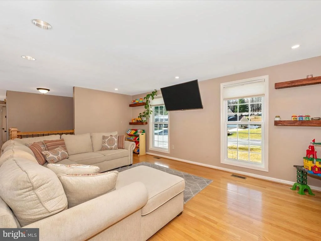 Photo of 301 SPRING GATE COURT