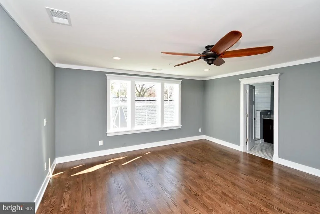 Photo of 4909 QUEENSBURY ROAD