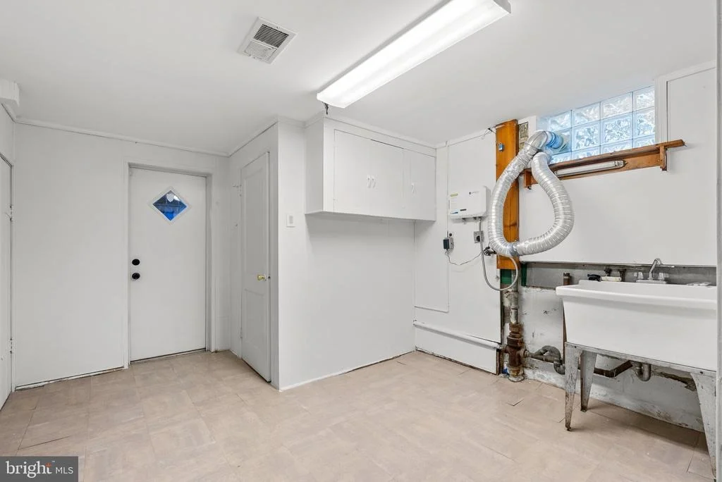 Photo of 531 FOREST VIEW ROAD