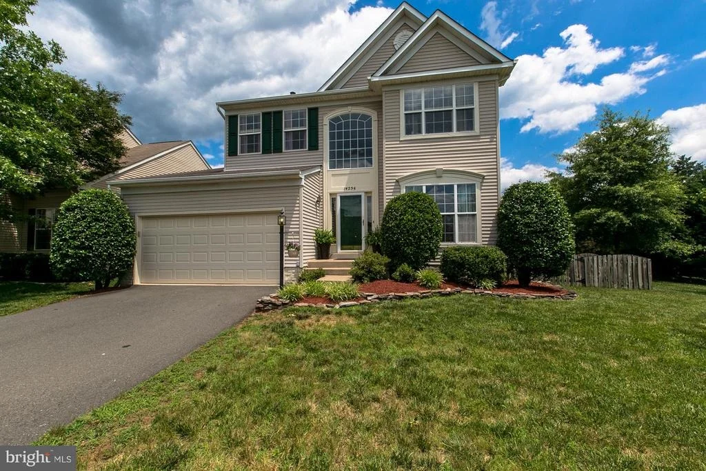 Photo of 14256 TOWN COMMONS WAY