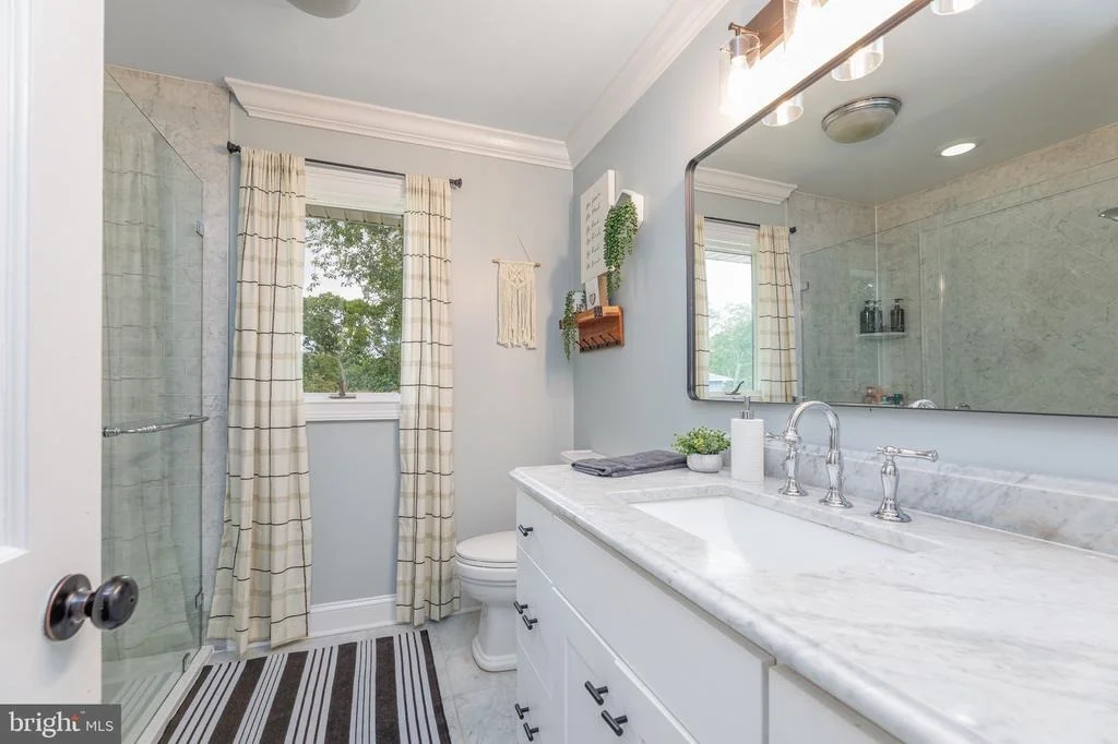 Photo of 428 WASHINGTON AVENUE
