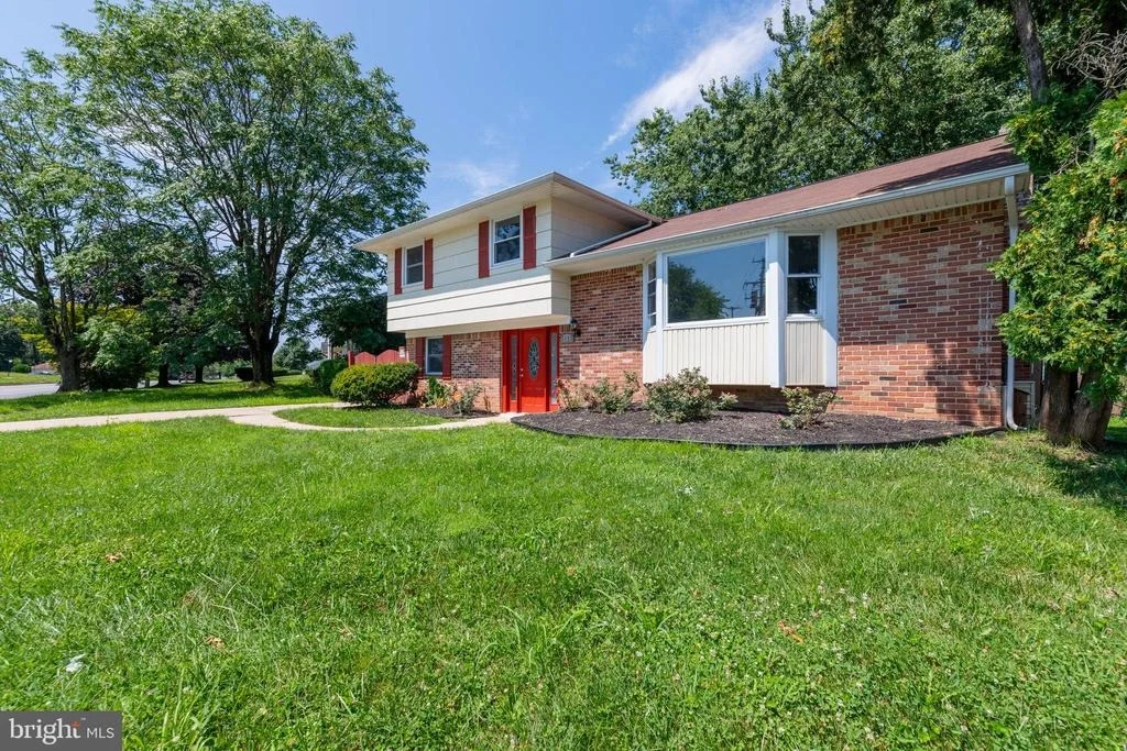 Photo of 3728 LIVE OAK ROAD
