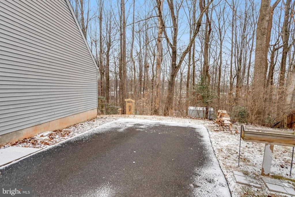Photo of 5483 RECTOR DRIVE