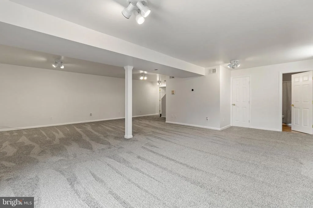 Photo of 3817 MOUNT AIRY DRIVE