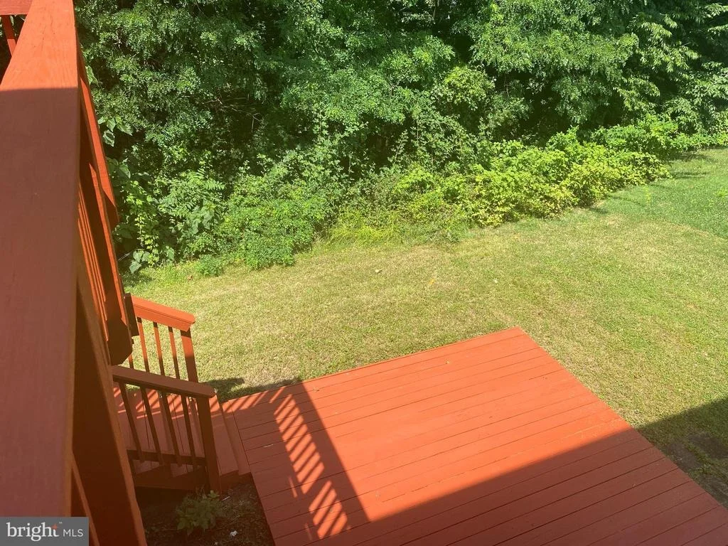 Photo of 5442 SIR DOUGLAS DRIVE