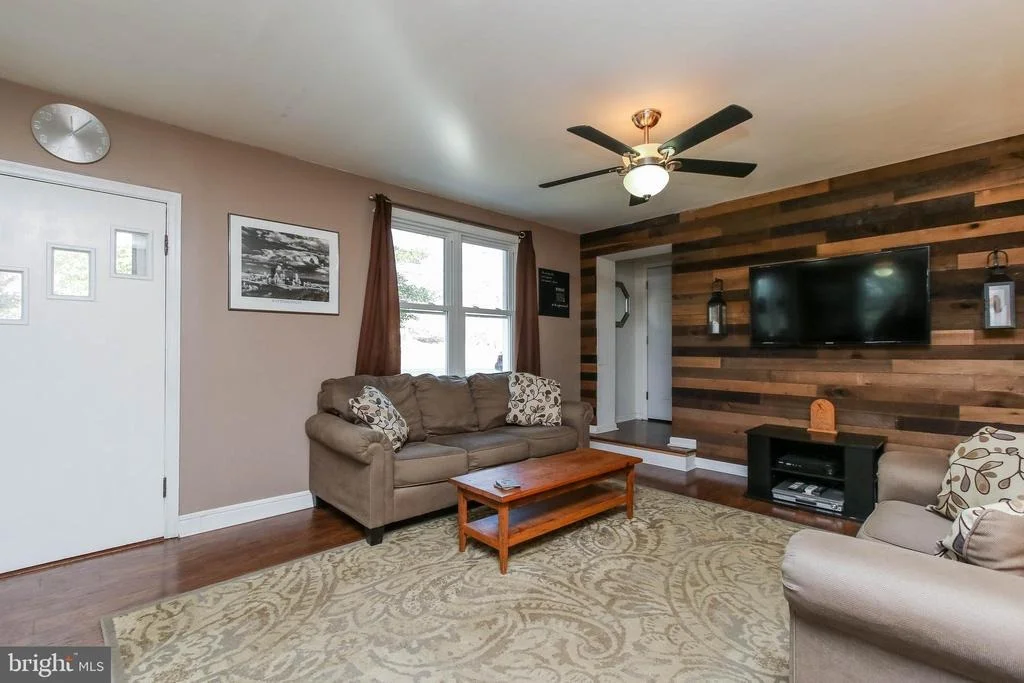 Photo of 5939 MEADOW ROAD