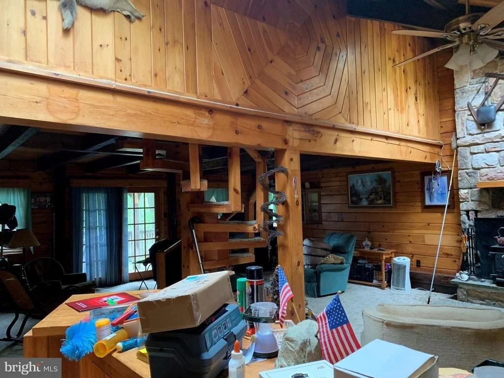 Photo of 320 MOUNTAIN ROAD