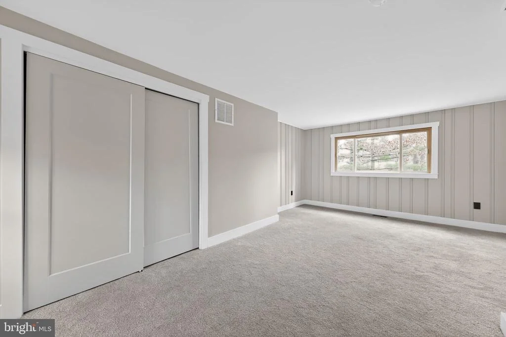 Photo of 113 W CENTENNIAL DRIVE