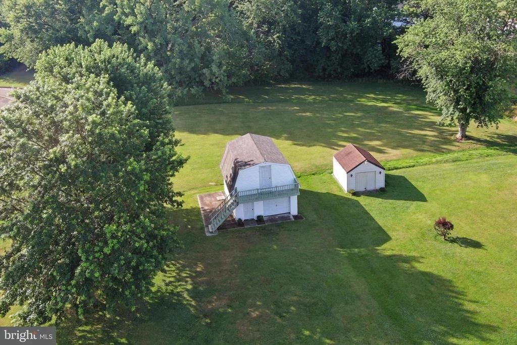 Photo of 9939 BIRD RIVER ROAD