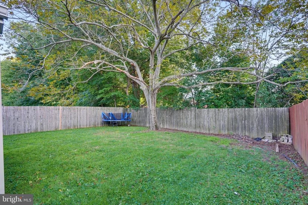 Photo of 19 HEATHERFIELD WAY