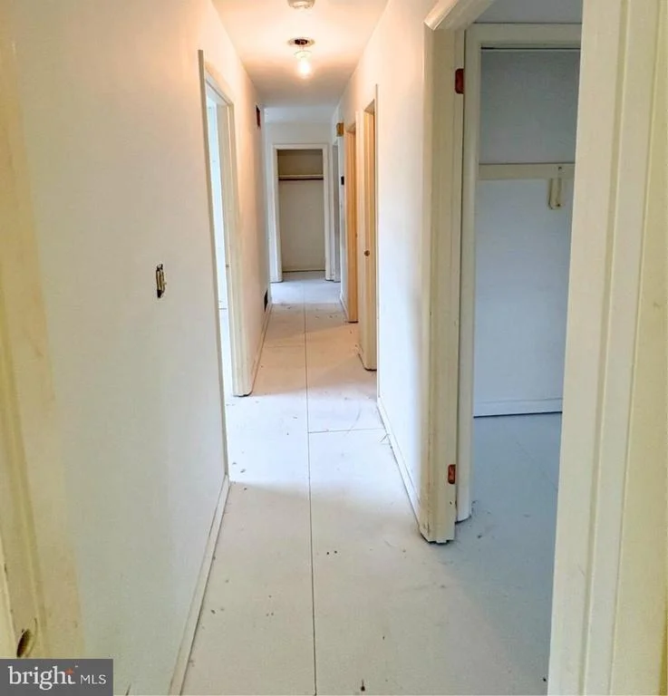 Photo of 3007 SUFFOLK LANE