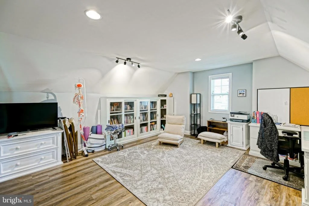 Photo of 35142 BATTLEMIXER DRIVE