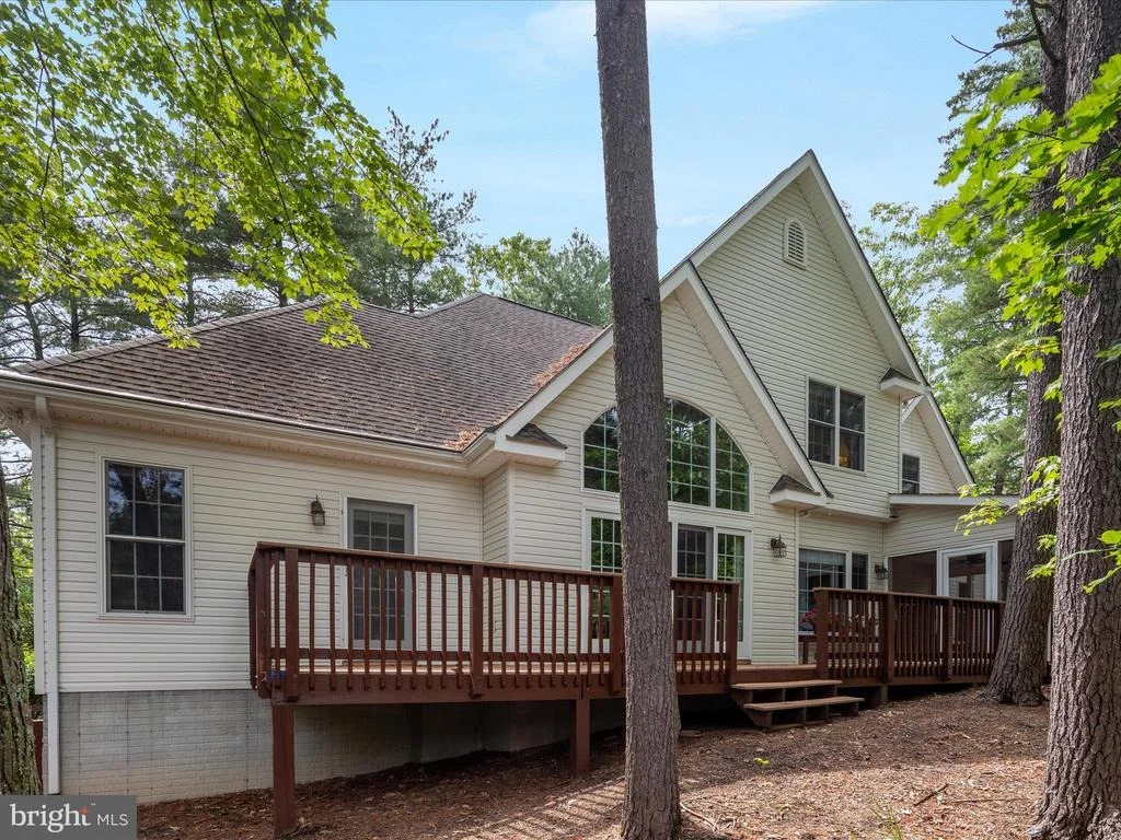 Photo of 228 SUNSET CIRCLE