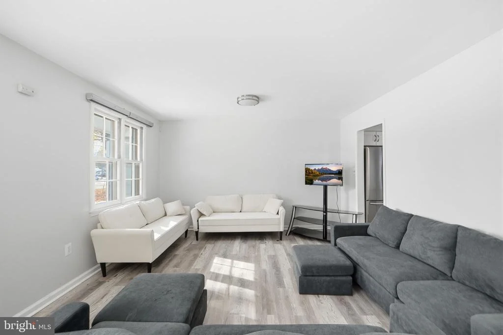 Photo of 1600 RAINBOW DRIVE