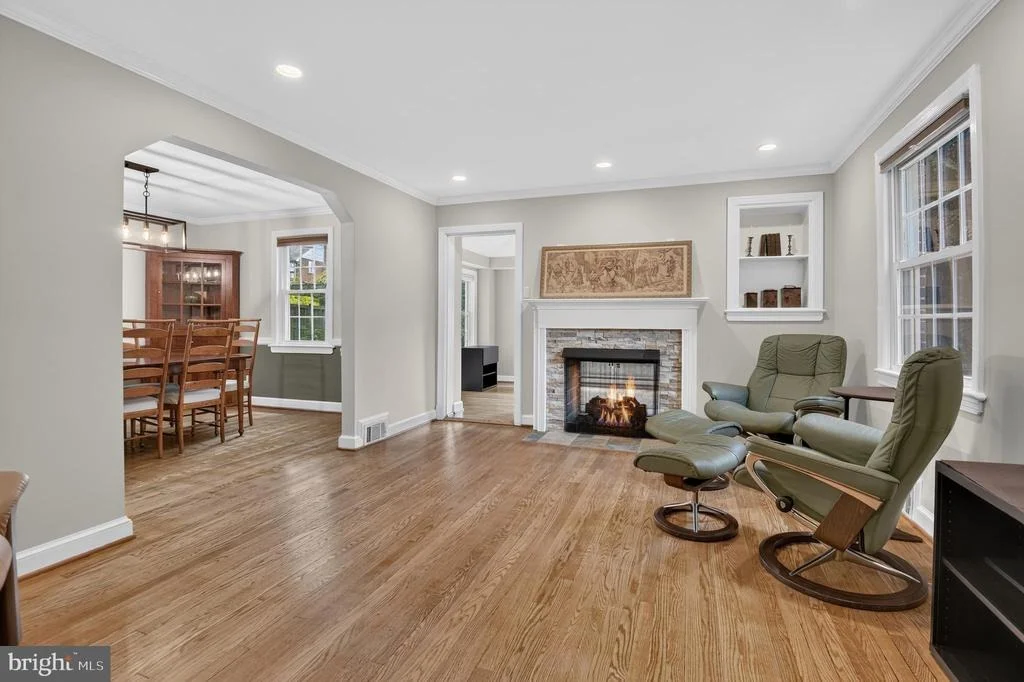 Photo of 9701 LAWNDALE DRIVE