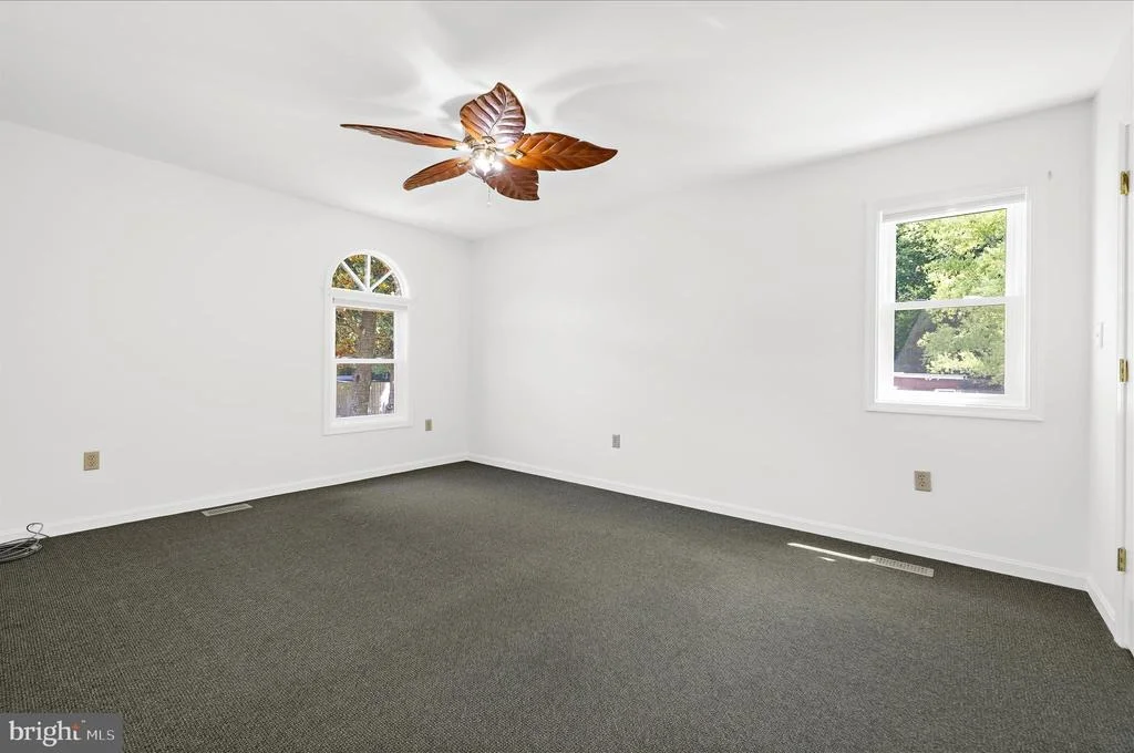 Photo of 8517 NEW CUT ROAD
