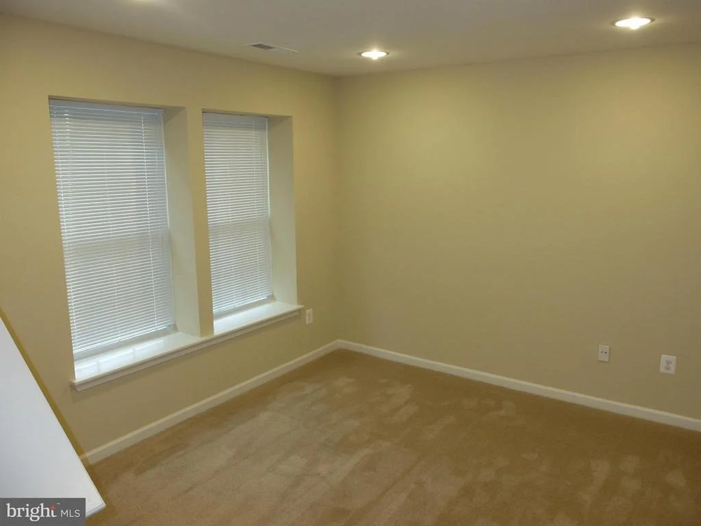 Photo of 8010 WRIGHT PLACE
