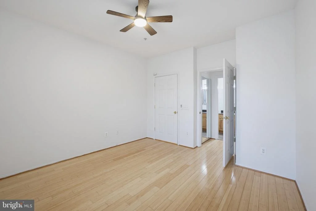 Photo of Unit 7109 at 1570 SPRING GATE DRIVE
