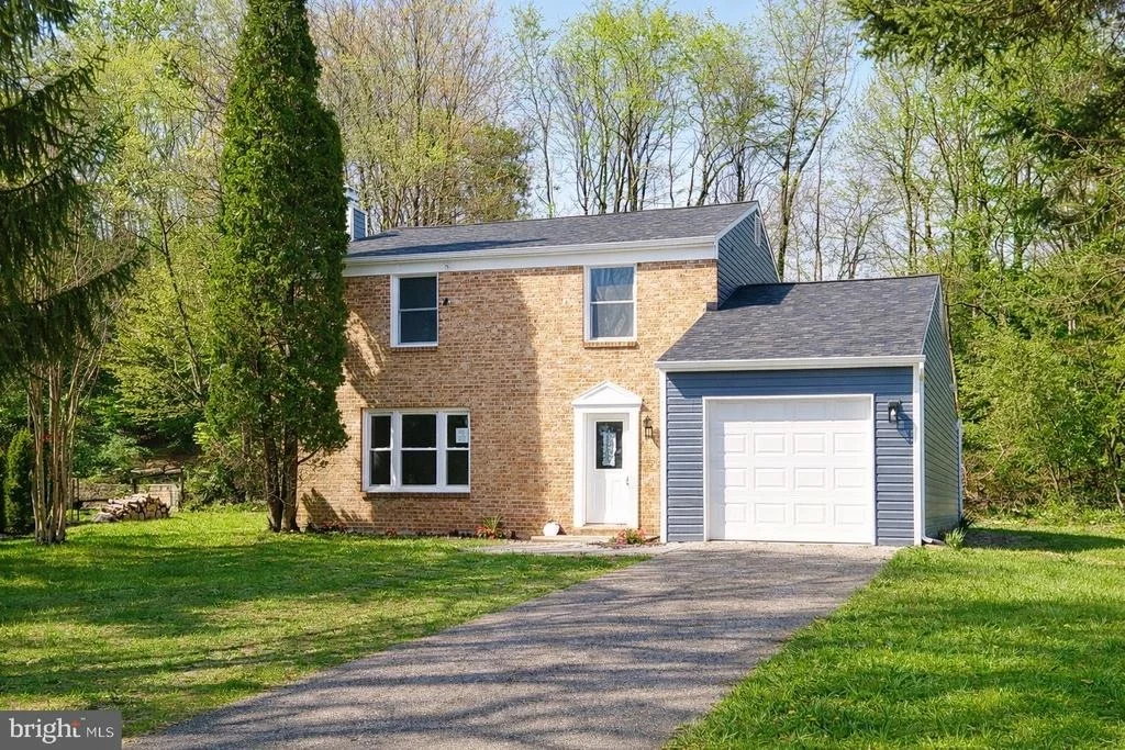 Photo of 24823 CUTSAIL DRIVE