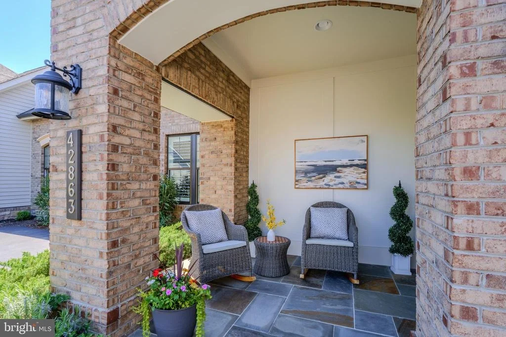 Photo of 42863 BEAVER CROSSING SQUARE