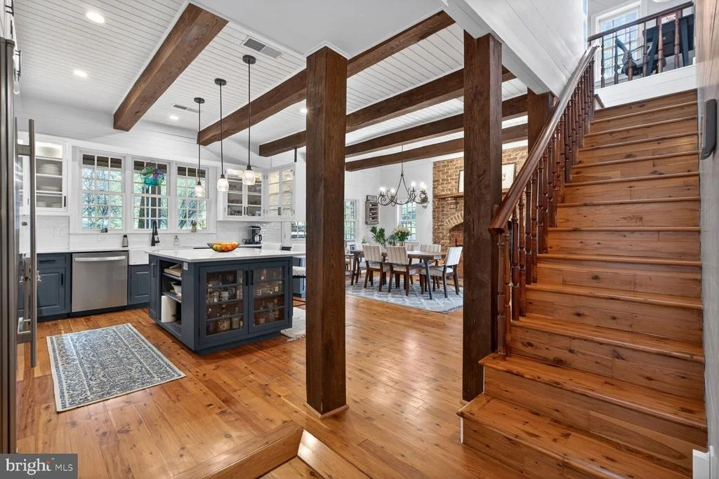 Photo of 17641 RAVEN ROCKS ROAD