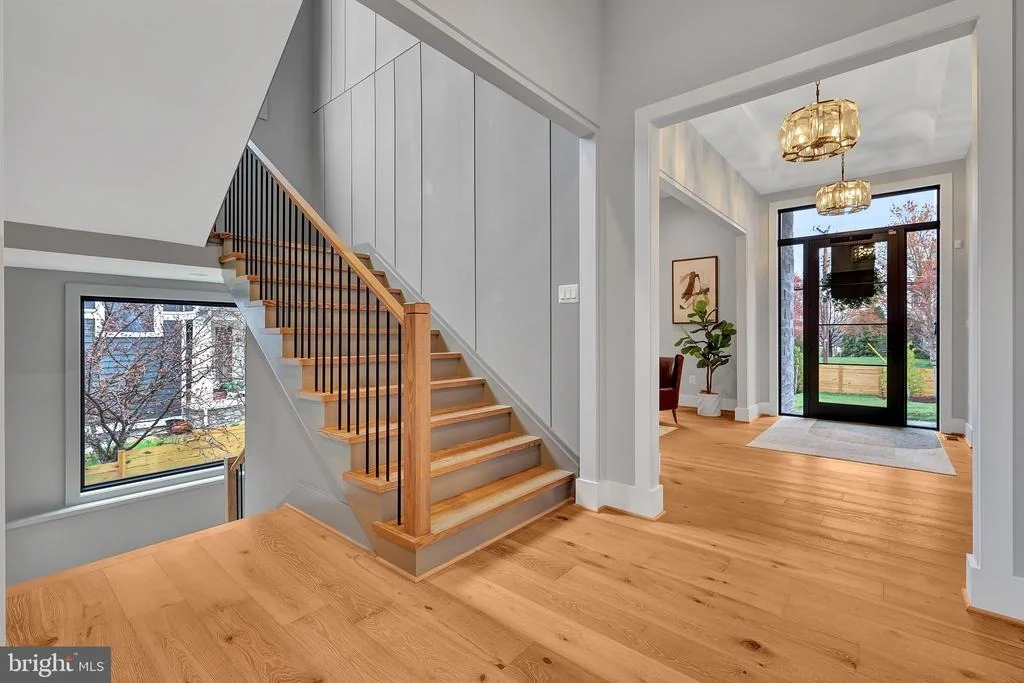 Photo of 1100 BALLS HILL ROAD