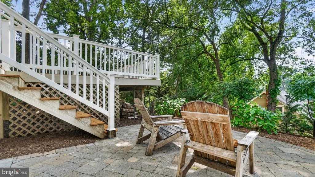 Photo of 7732 W SHORE ROAD W
