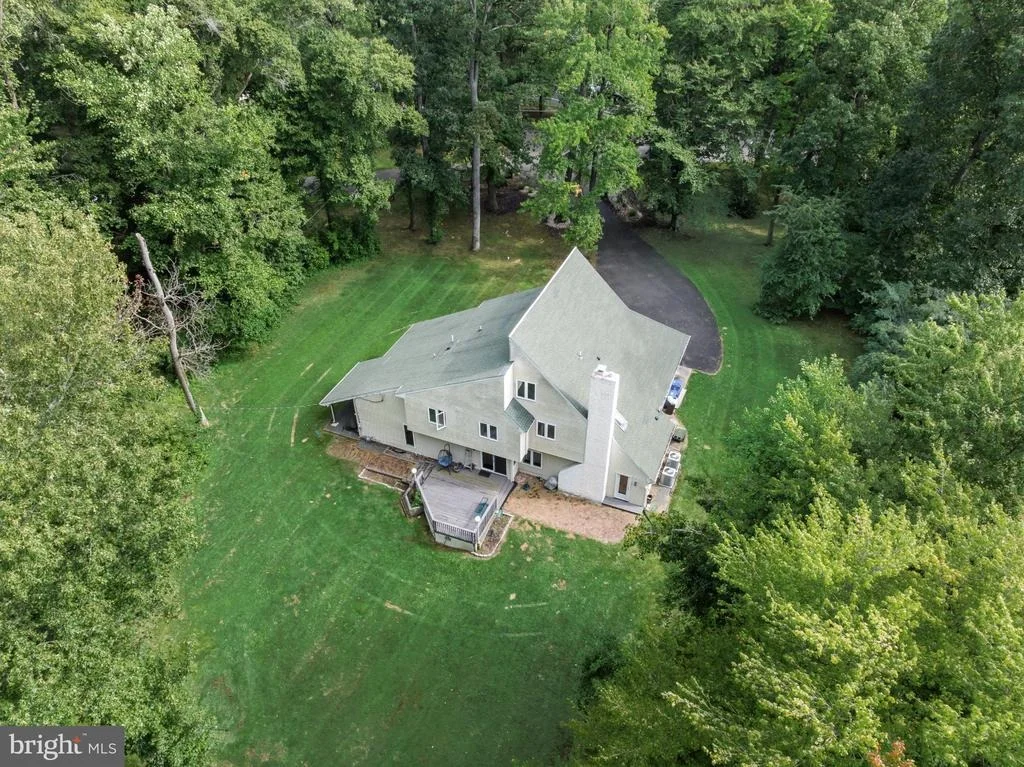 Photo of 1 BLOOMER DRIVE
