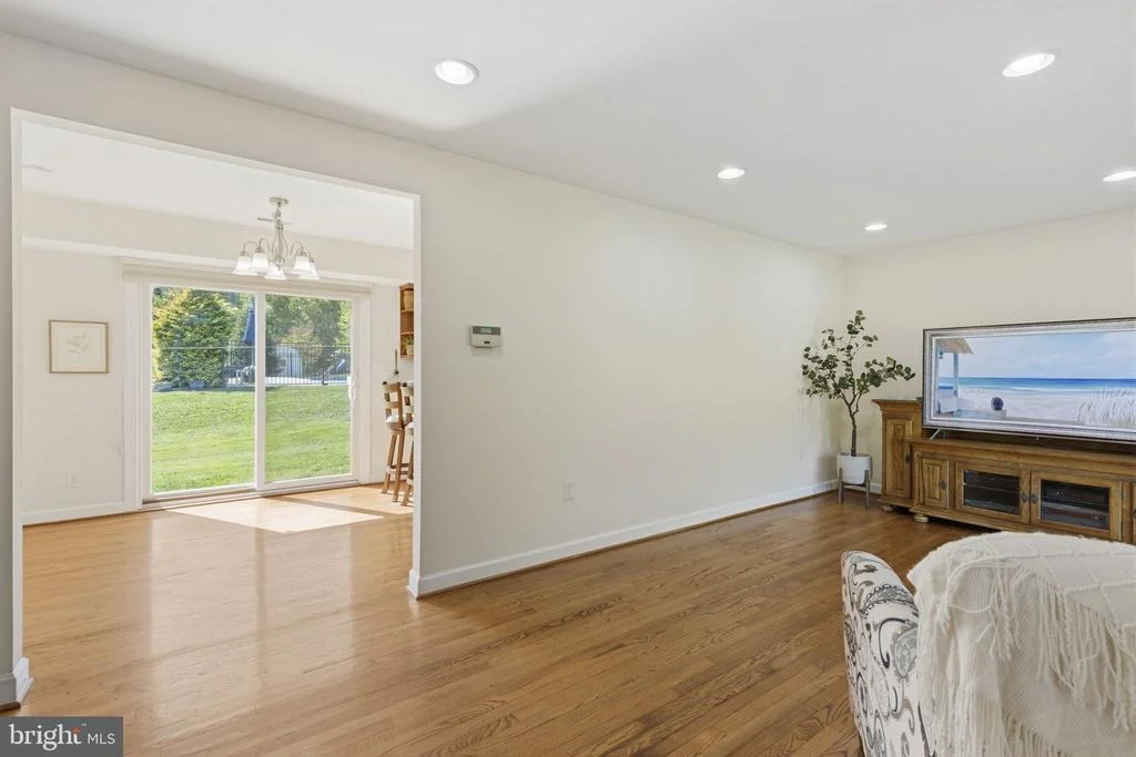 Photo of 3710 HILLTOP DRIVE
