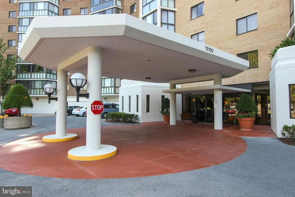 Photo of Unit 209 at 15100 INTERLACHEN DRIVE