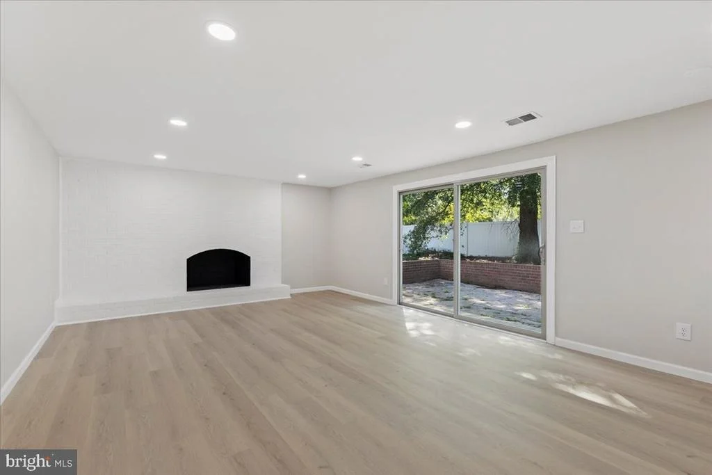 Photo of 5614 DANIEL CIRCLE