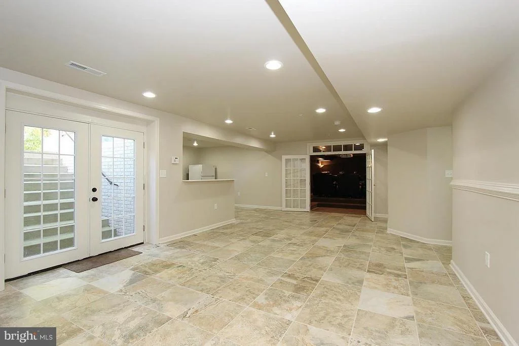 Photo of 13705 VANDERBILT WAY